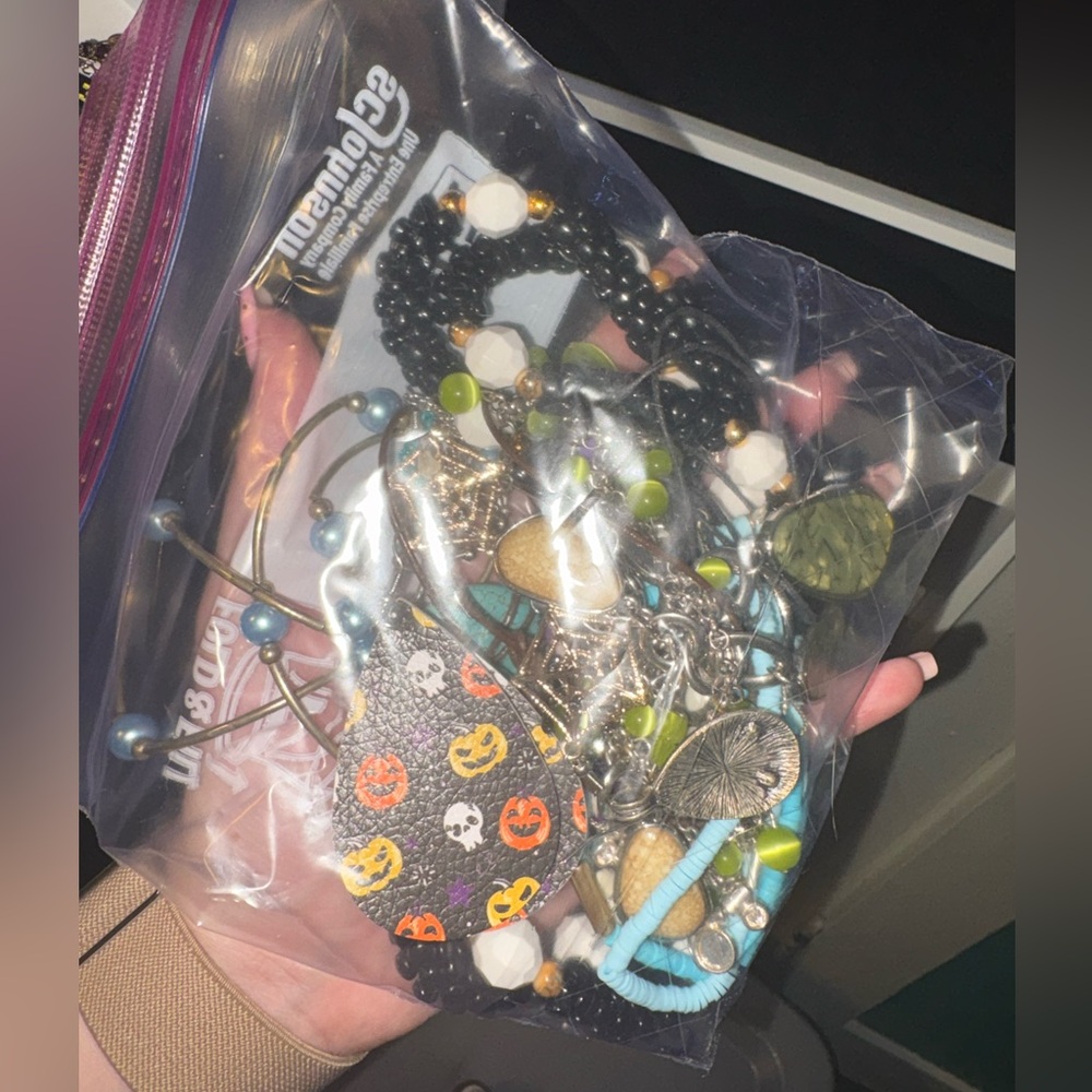 Colorful Jewelry Bundle - Picture 2 of 2